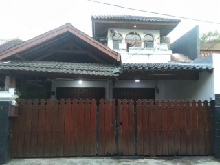 Dijual Rumah Mewah Dalam Perumahan Di Jakarta Timur