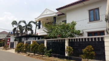 Rumah Siap Huni Billy Moon Pondok Kelapa Jakarta Timur