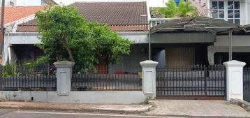 Dijual Rumah Dua Lantai Di Lembah Nyiur Raya