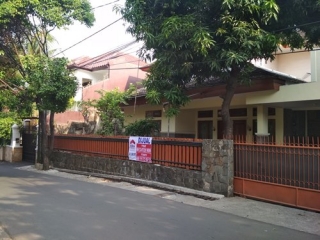 Dijual Rumah Tebet Barat Yang Luas, Tebet Jakarta Selatan