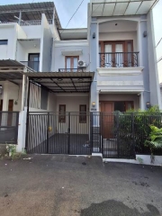 Rumah Dalam Cluster Siap Huni Tanah Baru Depok