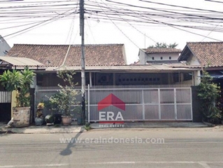 Rumah Lama Di Rawamangun Jakarta Timur