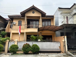 Dijual Rumah 2 Lantai Di Komp. Kimia Farma
