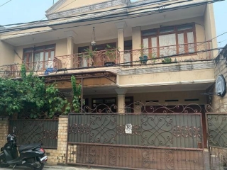Disewakan Rumah Tinggal Bisa Untuk Kantor Di Daerah Halim Jakarta Timur