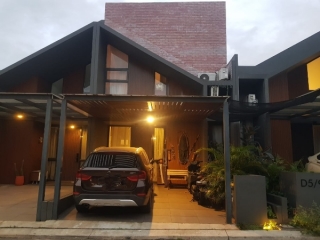 Rumah Siap Huni Minimalis Dalam Cluster Di Pondok Cabe