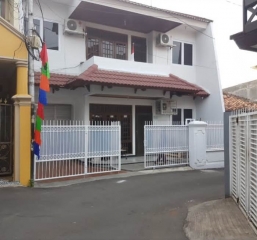 Disewakan Rumah Di Tebet 