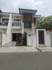 Dijual Rumah Cantik Modern Di Cilangkap Cipayung