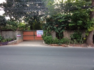 Disewakan Rumah Di Tanah 700 m² Di Jl. Ratna Bekasi