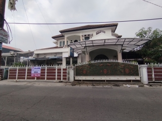 Dijual Rumah Cantik Dan Megah Di Kawasan Protokol Depok